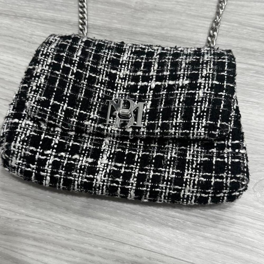 Badgley mischka black and